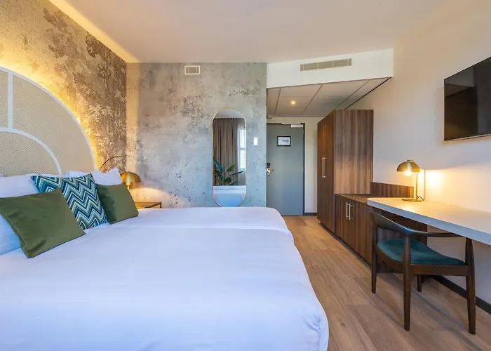 Leonardo Hotel Breda City Center